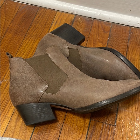 Aquatalia Taupe Chelsea Boots - Picture 4 of 5